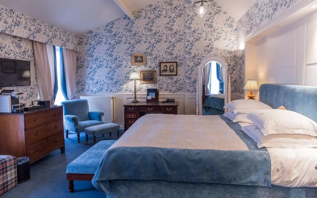 Hotel De Orangerie By Cw Hotel Collection Μπριζ 4*,