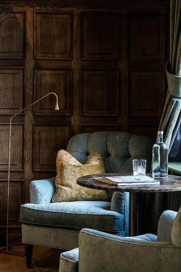 Hotel De Orangerie By Cw Hotel Collection Μπριζ