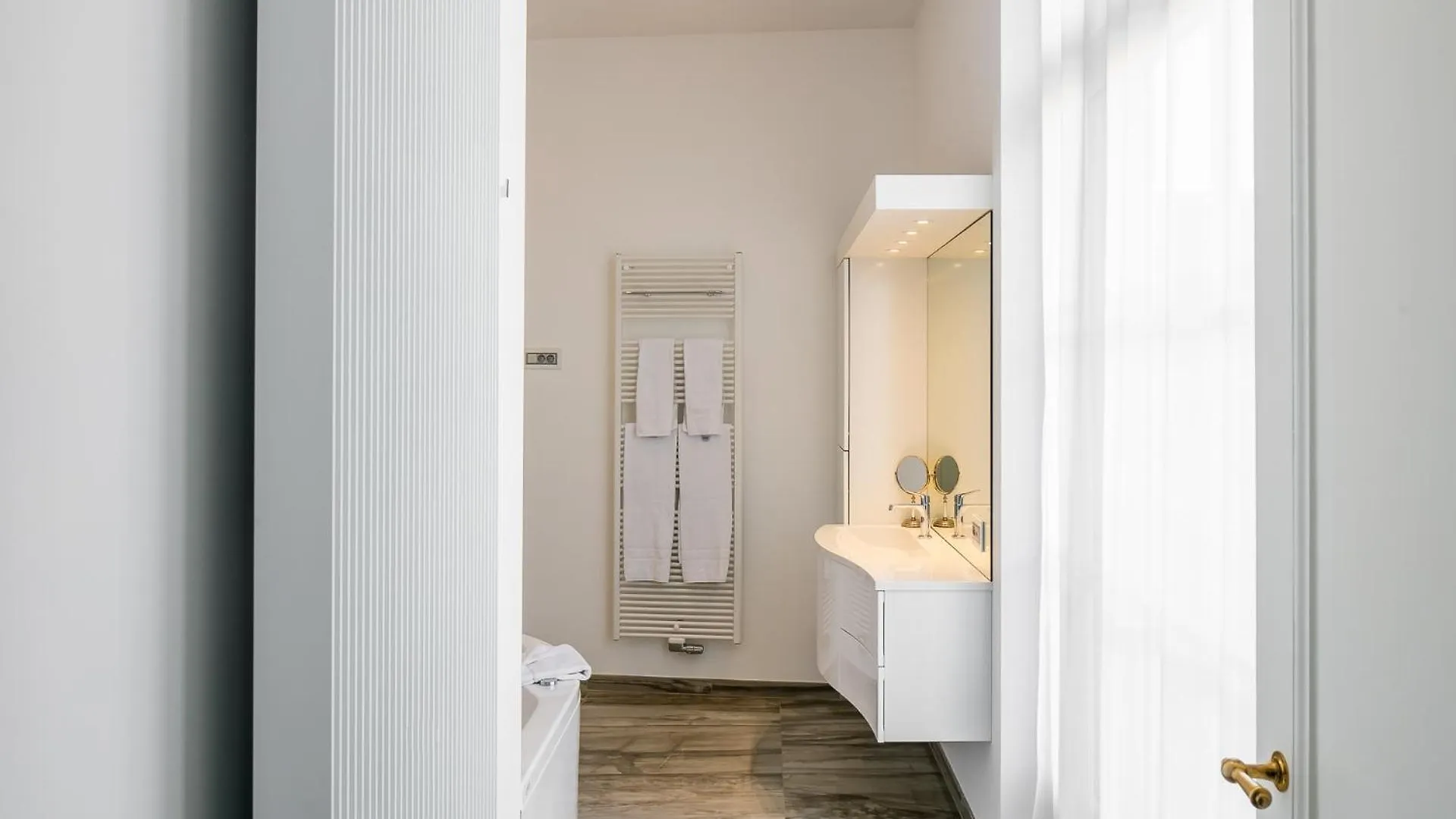 Hotel De Orangerie By Cw Hotel Collection Bruges 4*,